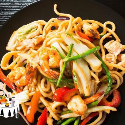 plato con tallarines y verduras restaurante cafeteria dan castellon