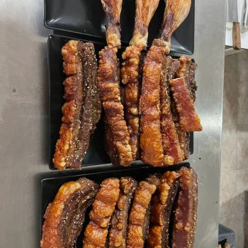 platos con carne a la brasa restaurante cafeteria dan castellon